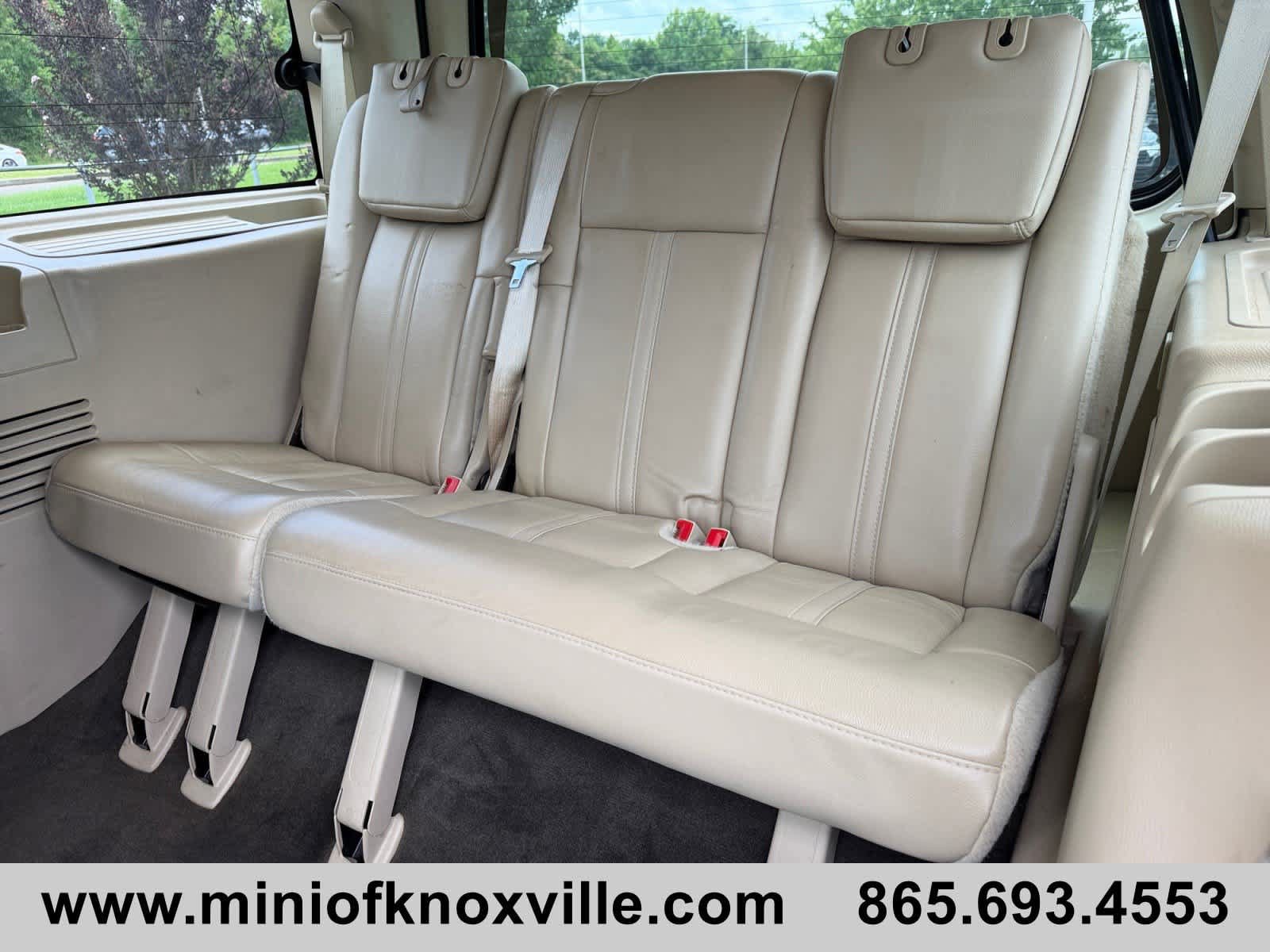 Used 2017 Lincoln Navigator Reserve AWD/4WD image 15