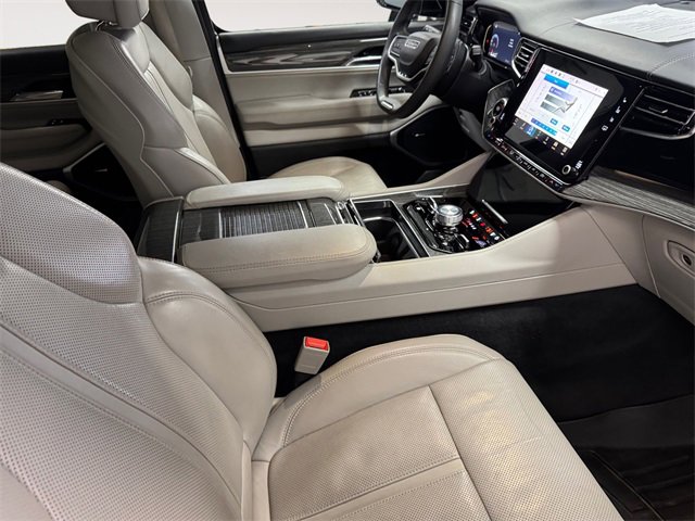 Used 2022 Jeep Wagoneer Series III image 8