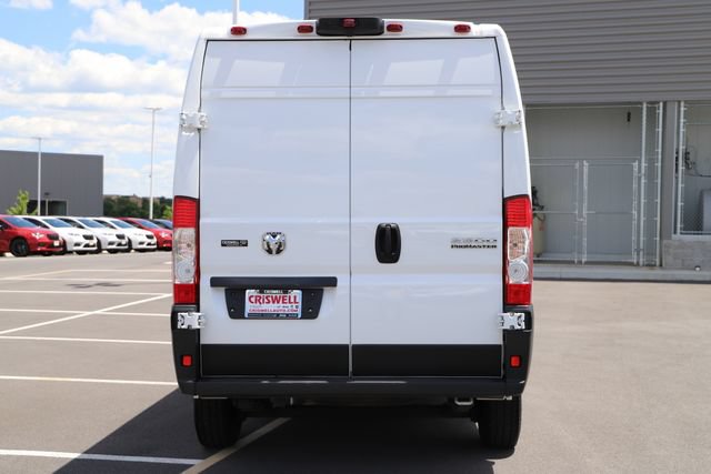 Used 2025 RAM ProMaster 2500 w/ Convenience Group FWD image 4