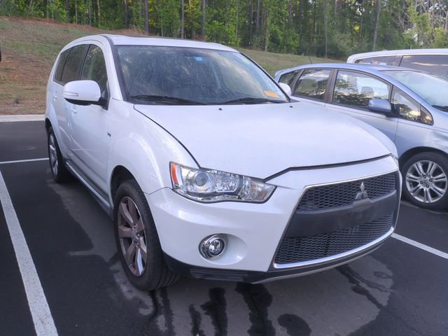 Used 2012 Mitsubishi Outlander GT image 3