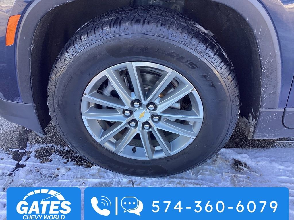 Used 2023 Chevrolet Traverse LT image 33
