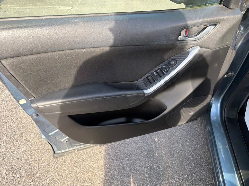 Used 2016 MAZDA CX-5 Touring image 12