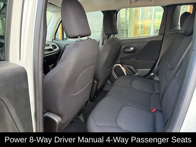 Used 2017 Jeep Renegade Latitude w/ Popular Equipment Group image 16