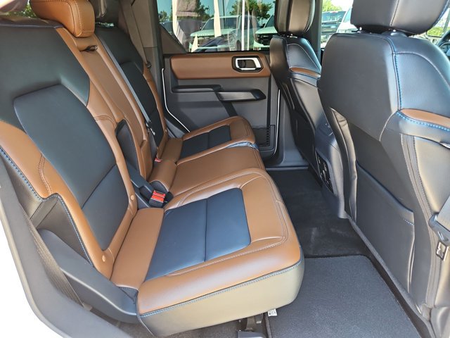 Used 2024 Ford Bronco Outer Banks AWD/4WD image 20