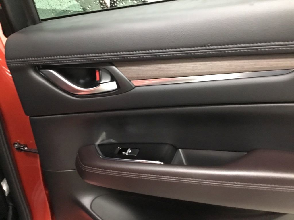 Used 2019 MAZDA CX-5 Signature image 21