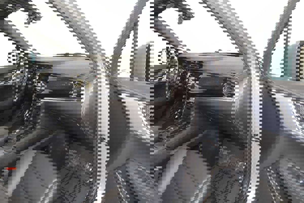 Used 2024 Cadillac XT6 Sport image 46