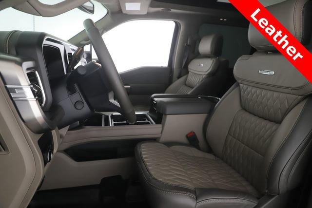 Used 2026 Ford F450 Platinum w/ Platinum Plus Package image 16
