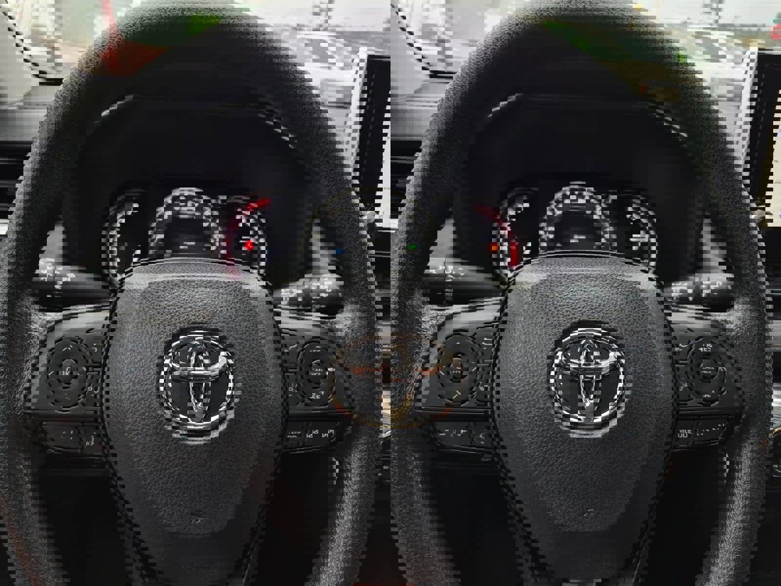 Used 2023 Toyota RAV4 XLE w/ Convenience Package image 20