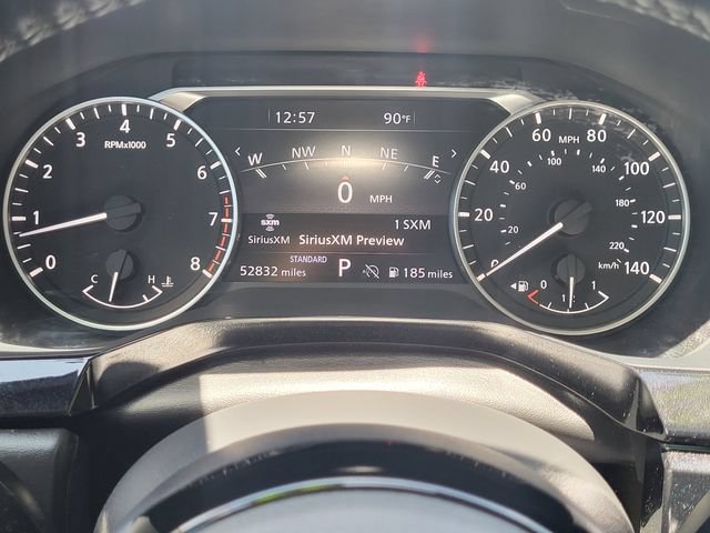 Used 2022 Nissan Pathfinder SL w/ SL Black Package FWD image 10
