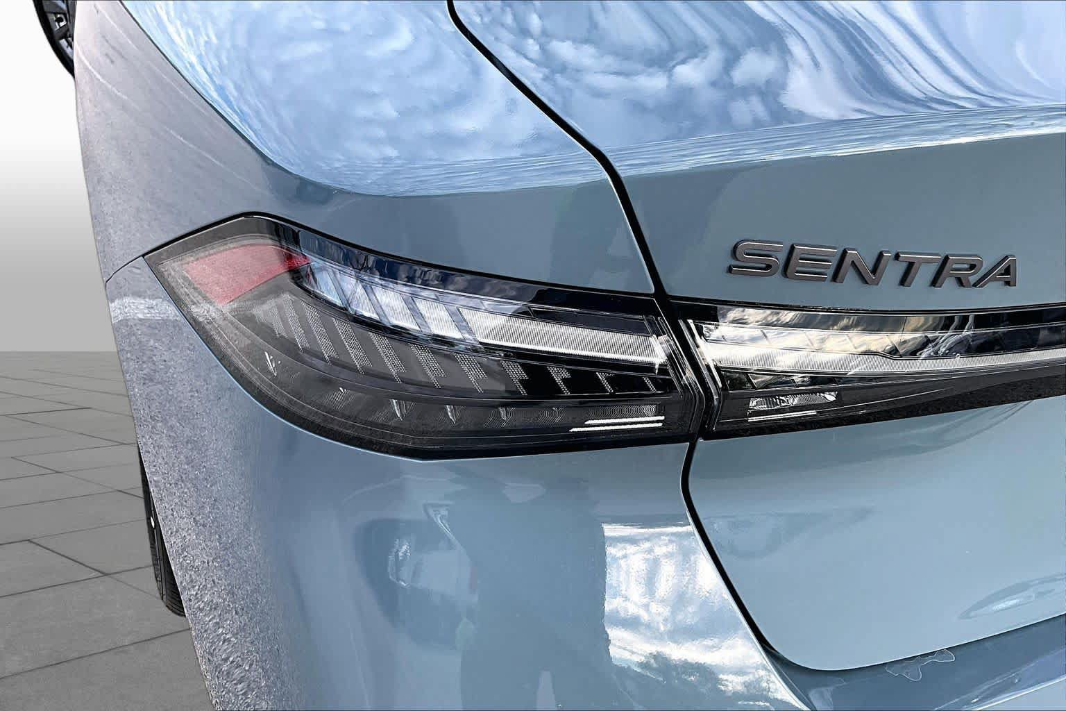 New 2027 Nissan Sentra SL FWD image 14