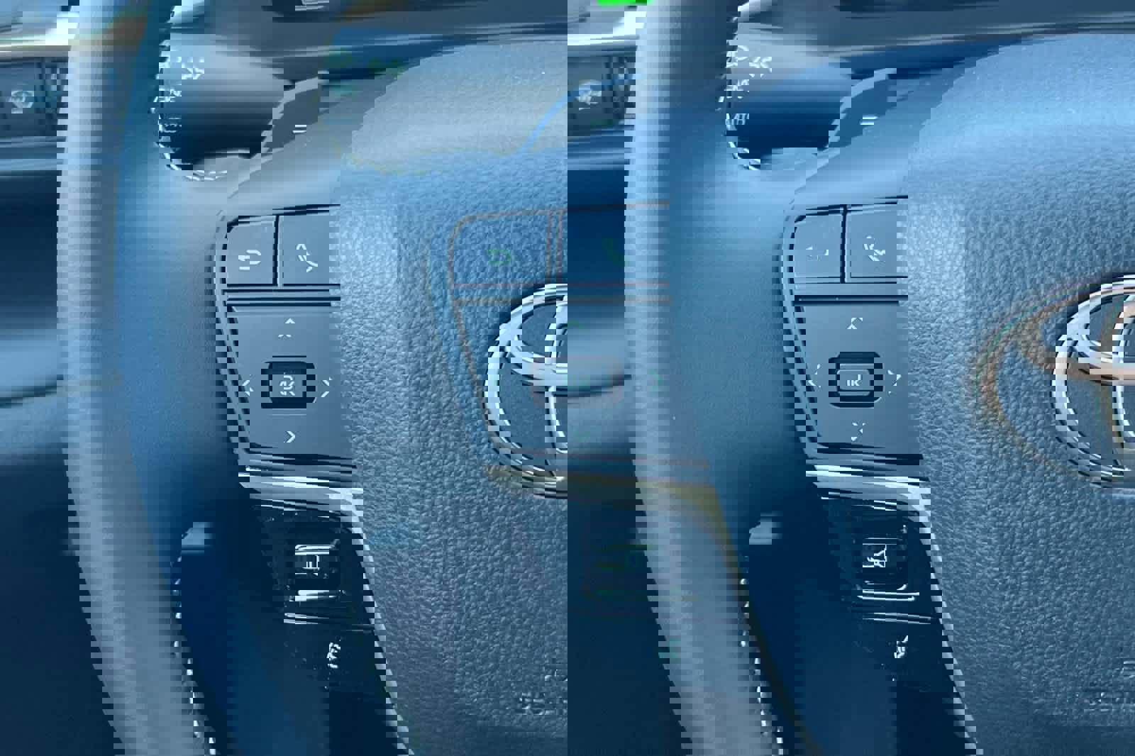 New 2026 Toyota Crown Signia image 25