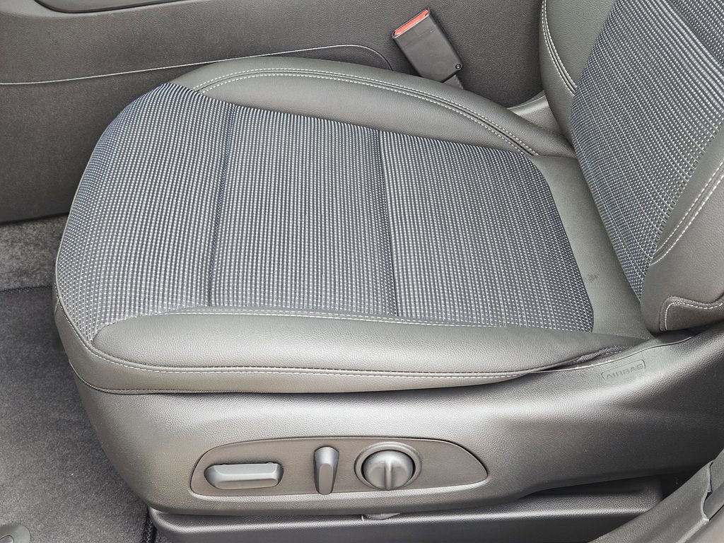 Used 2026 Buick Envista Preferred w/ Convenience I Package FWD image 28