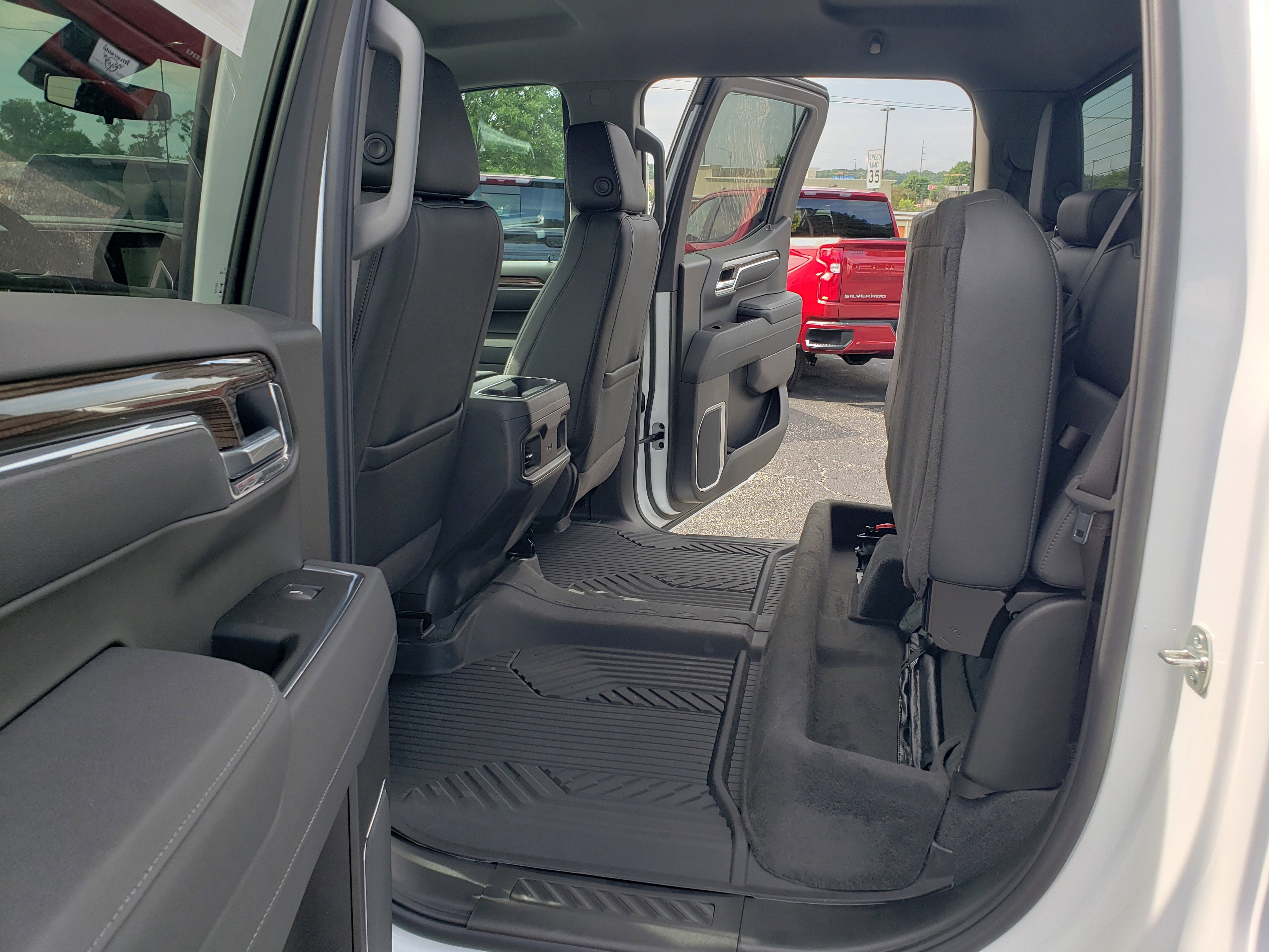 New 2026 Chevrolet Silverado 1500 LT AWD/4WD image 33