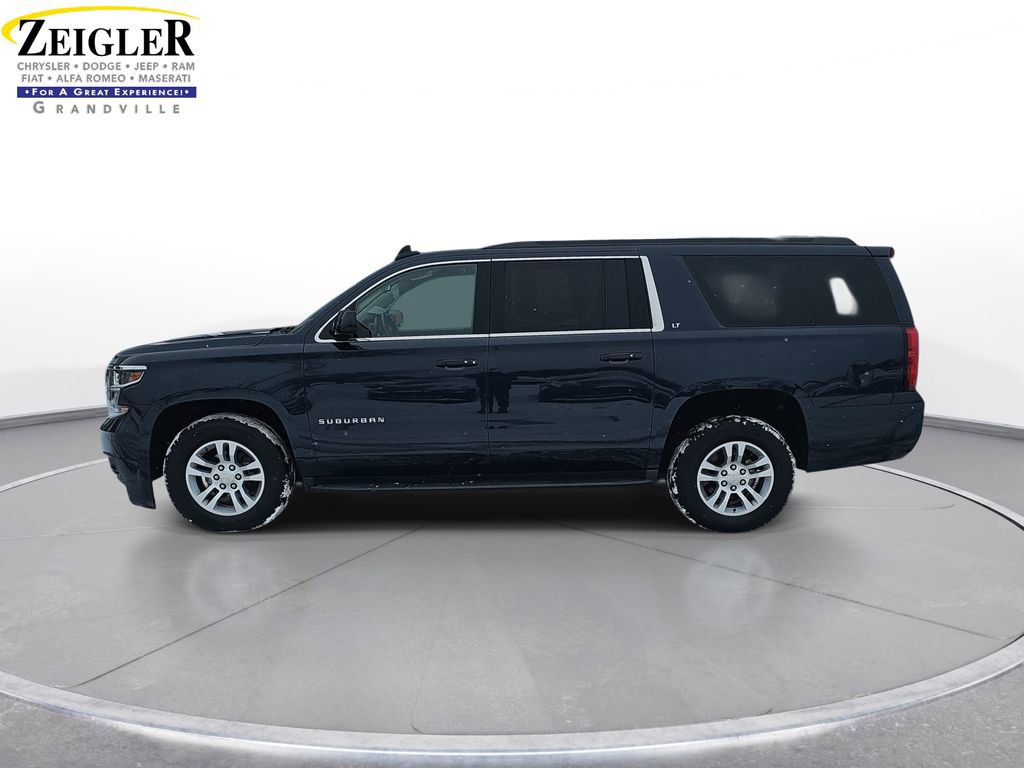 Used 2018 Chevrolet Suburban LT w/ Luxury Package image 8