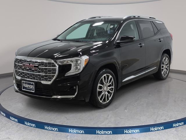 Used 2024 GMC Terrain Denali w/ Denali Premium Package image 1