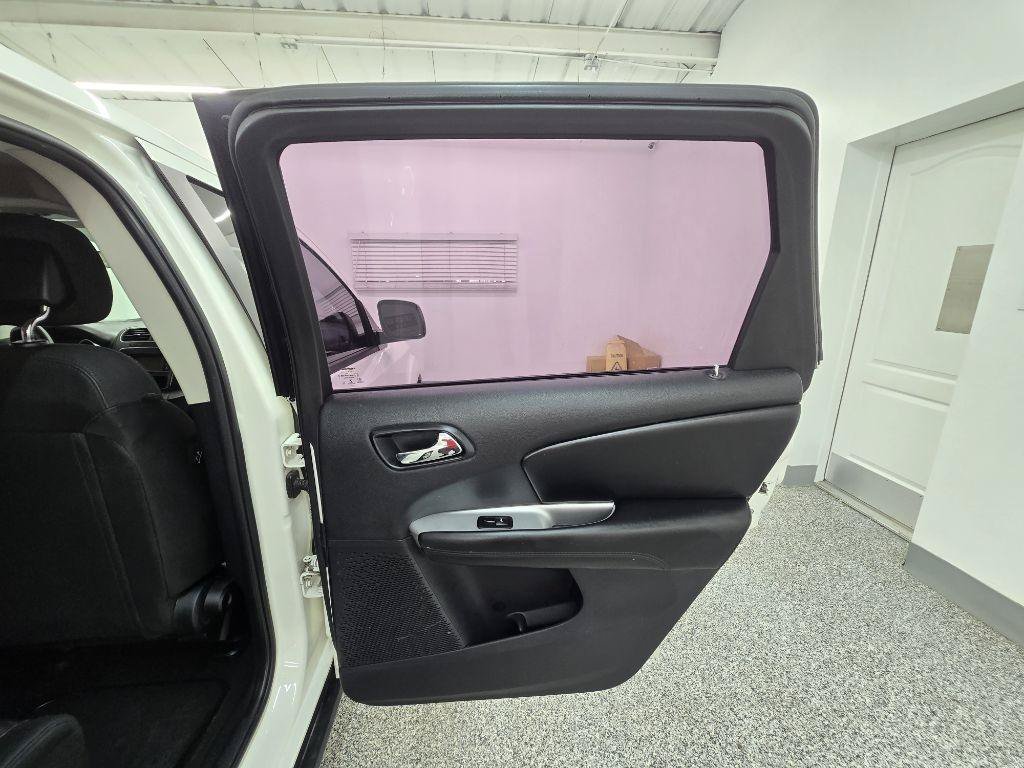 Used 2014 Dodge Journey American Value Package w/ Flexible Seating Group FWD image 25