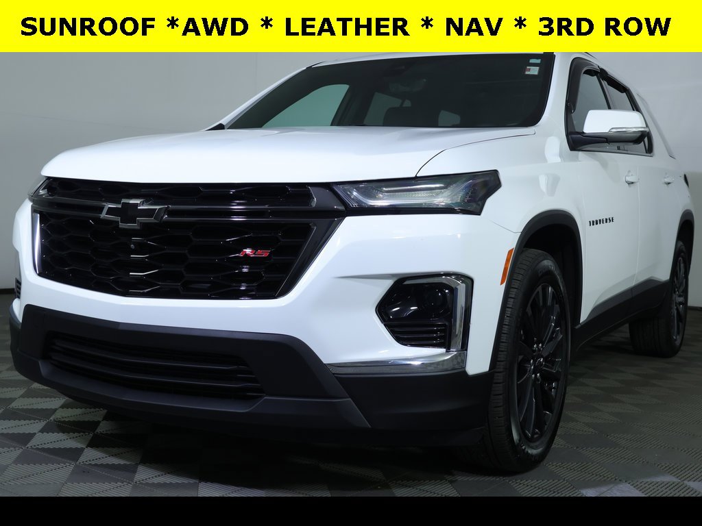 Used 2023 Chevrolet Traverse RS