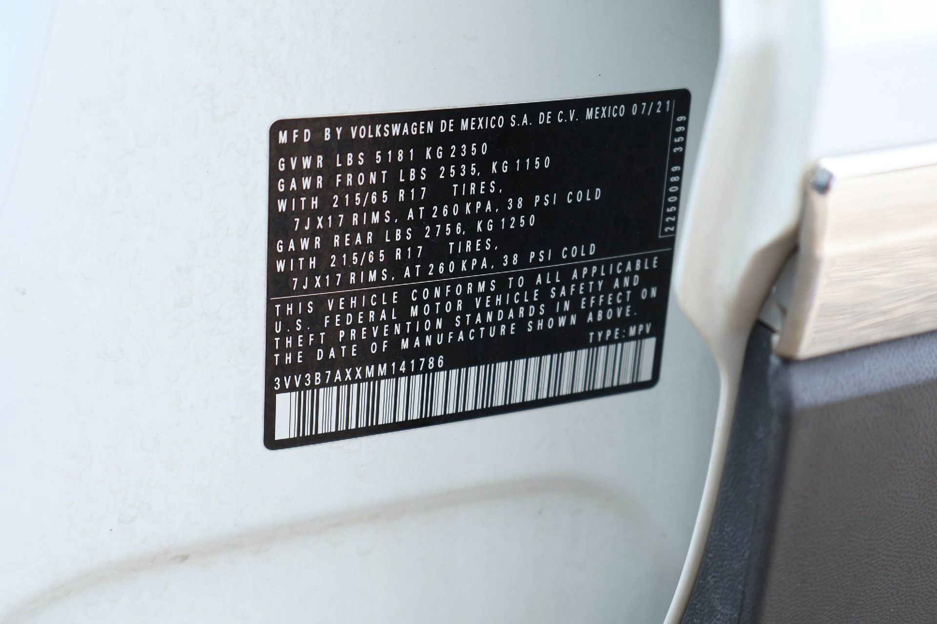 Used 2021 Volkswagen Tiguan SE FWD image 21