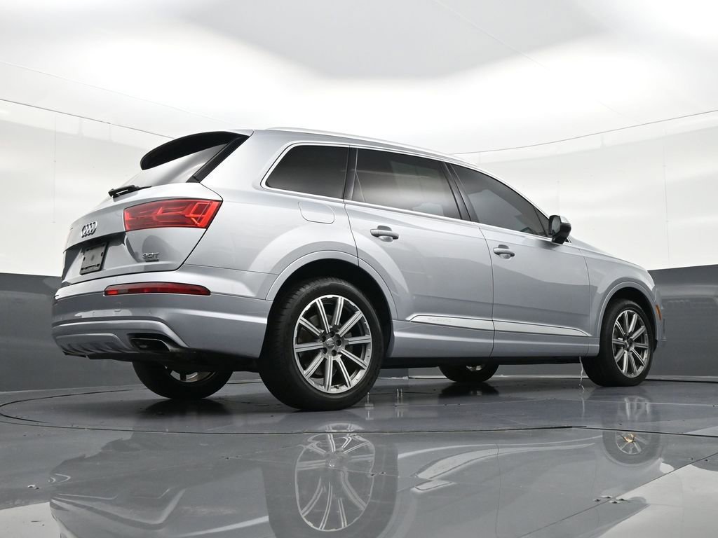 Used 2018 Audi Q7 3.0T Premium Plus w/ Premium Plus Package image 27
