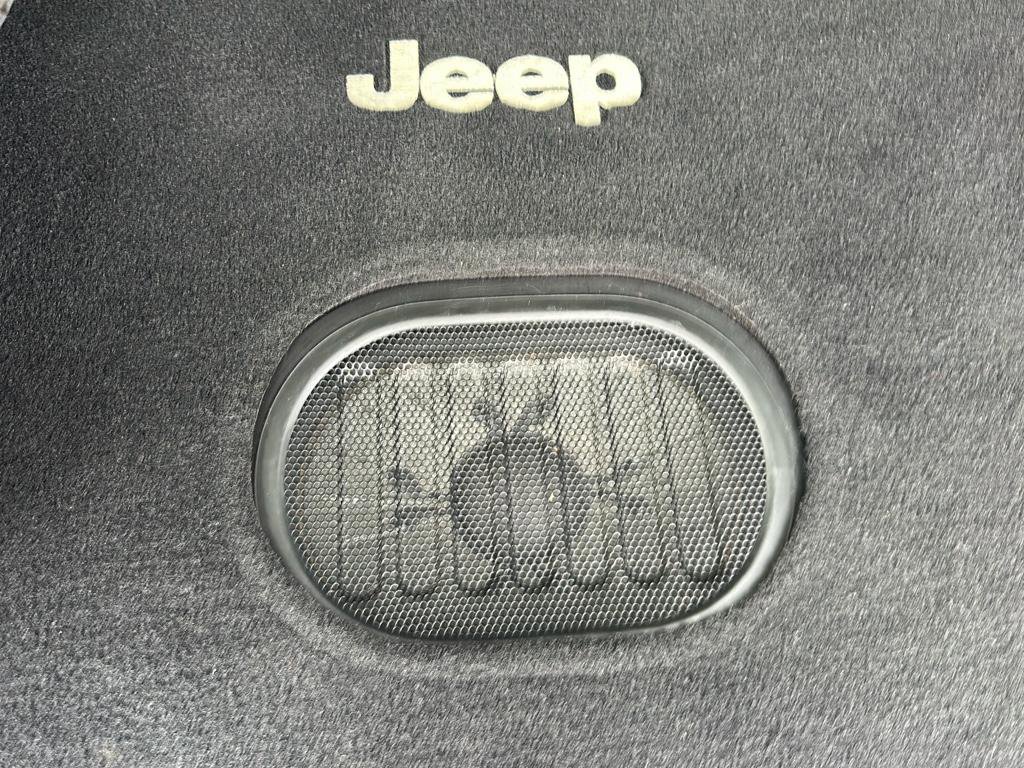 Used 2015 Jeep Wrangler Unlimited Sahara w/ Dual Top Group image 7