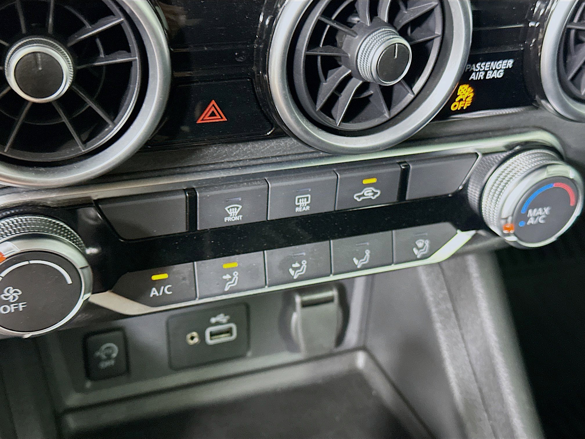 Used 2025 Nissan Sentra S FWD image 23