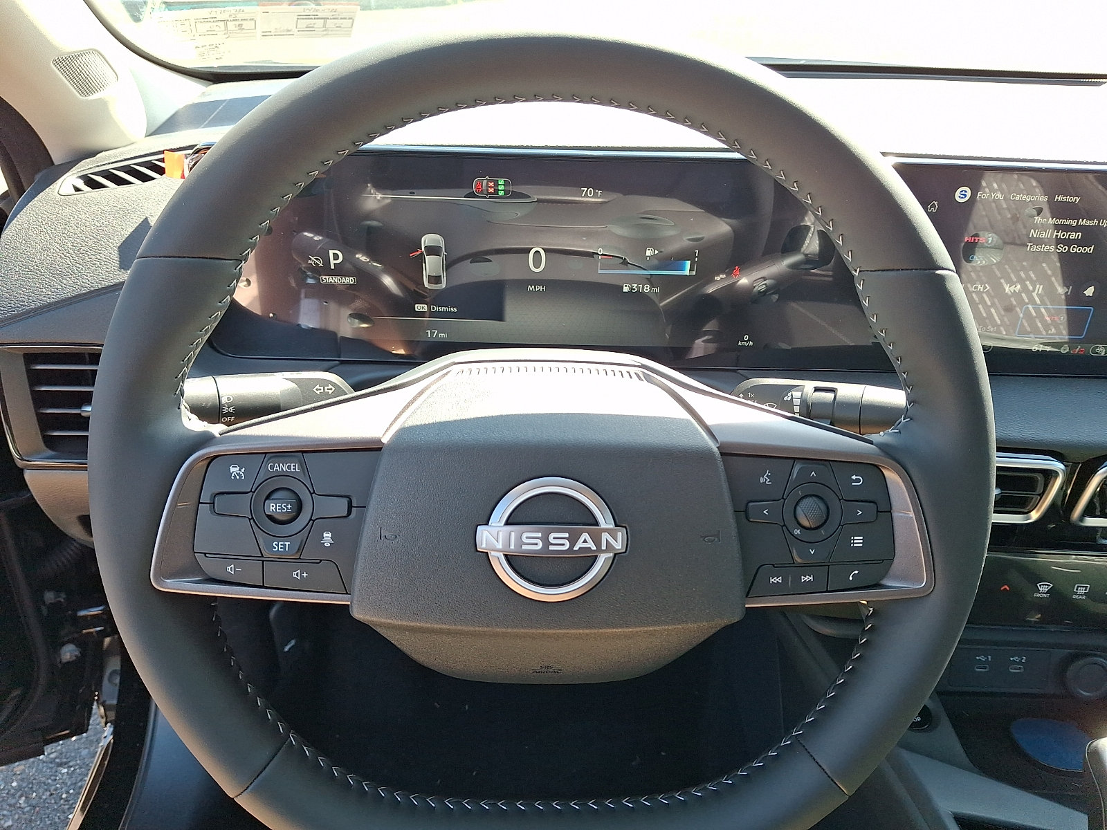 New 2027 Nissan Sentra SV w/ SV Convenience Package FWD image 14