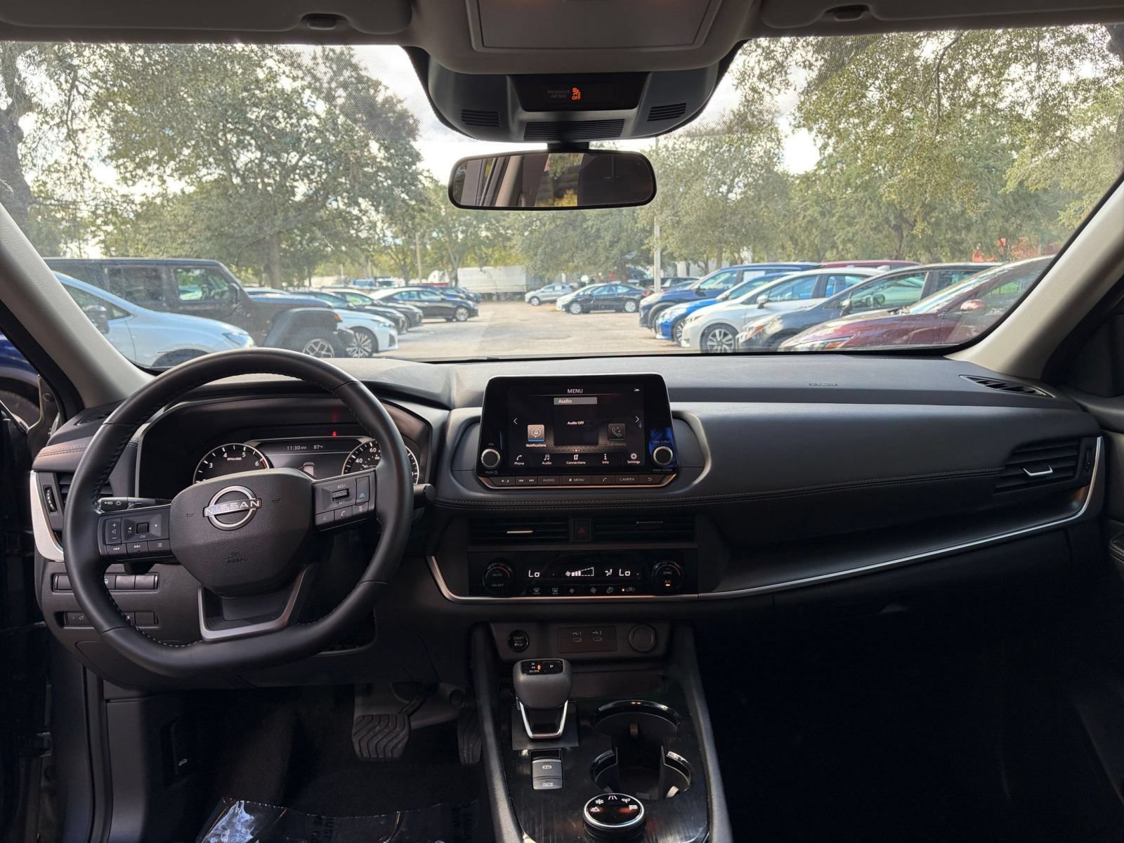 Used 2026 Nissan Rogue SV AWD/4WD image 34