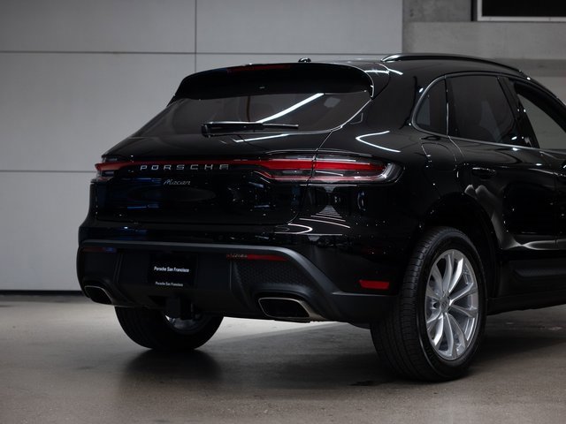 New 2026 Porsche Macan image 26