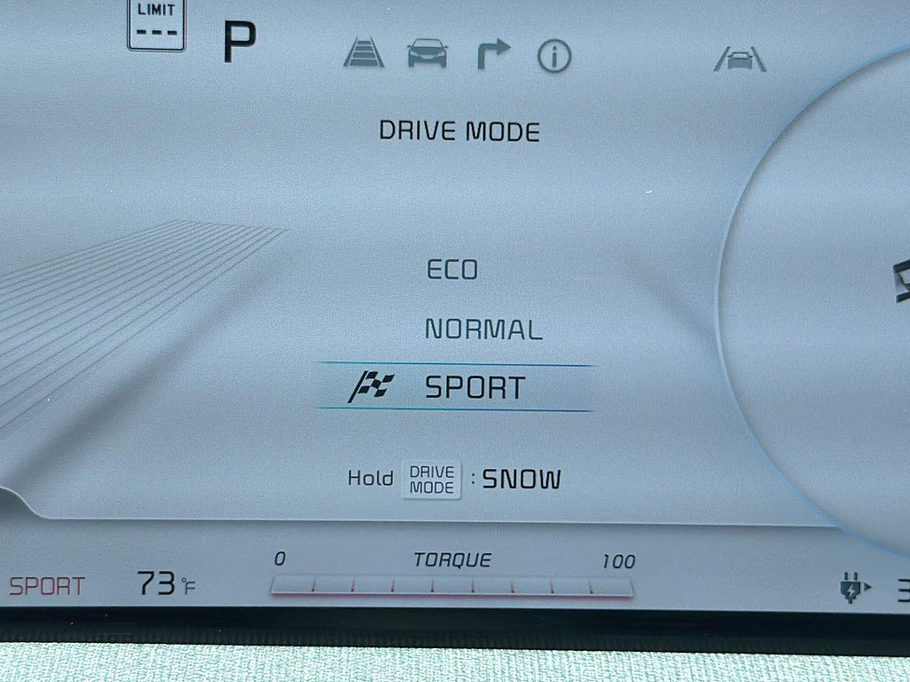 Used 2024 Kia EV6 Light AWD/4WD image 19