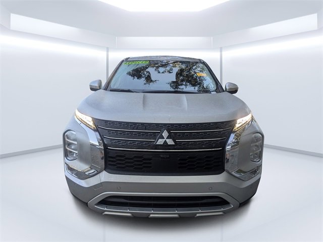 Used 2022 Mitsubishi Outlander SE image 8