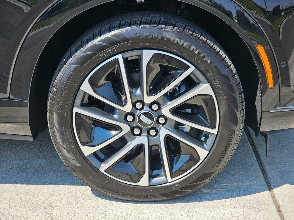 New 2026 Cadillac Optiq Sport 1 AWD/4WD image 9