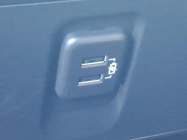 Certified 2023 Chevrolet Traverse LT image 11