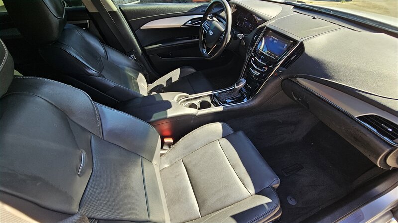 Used 2015 Cadillac ATS Luxury w/ Cold Weather Package RWD image 5
