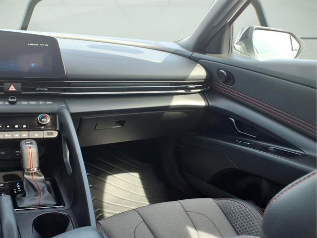 Used 2025 Hyundai Elantra N Line image 12