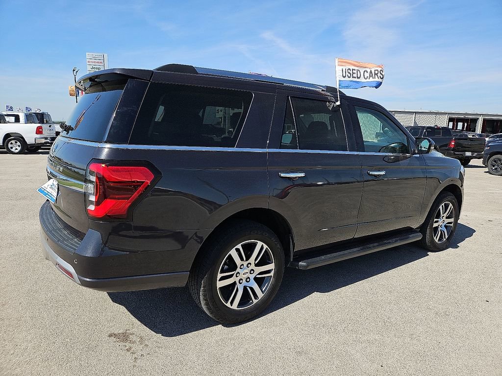 Used 2024 Ford Expedition Limited RWD image 8