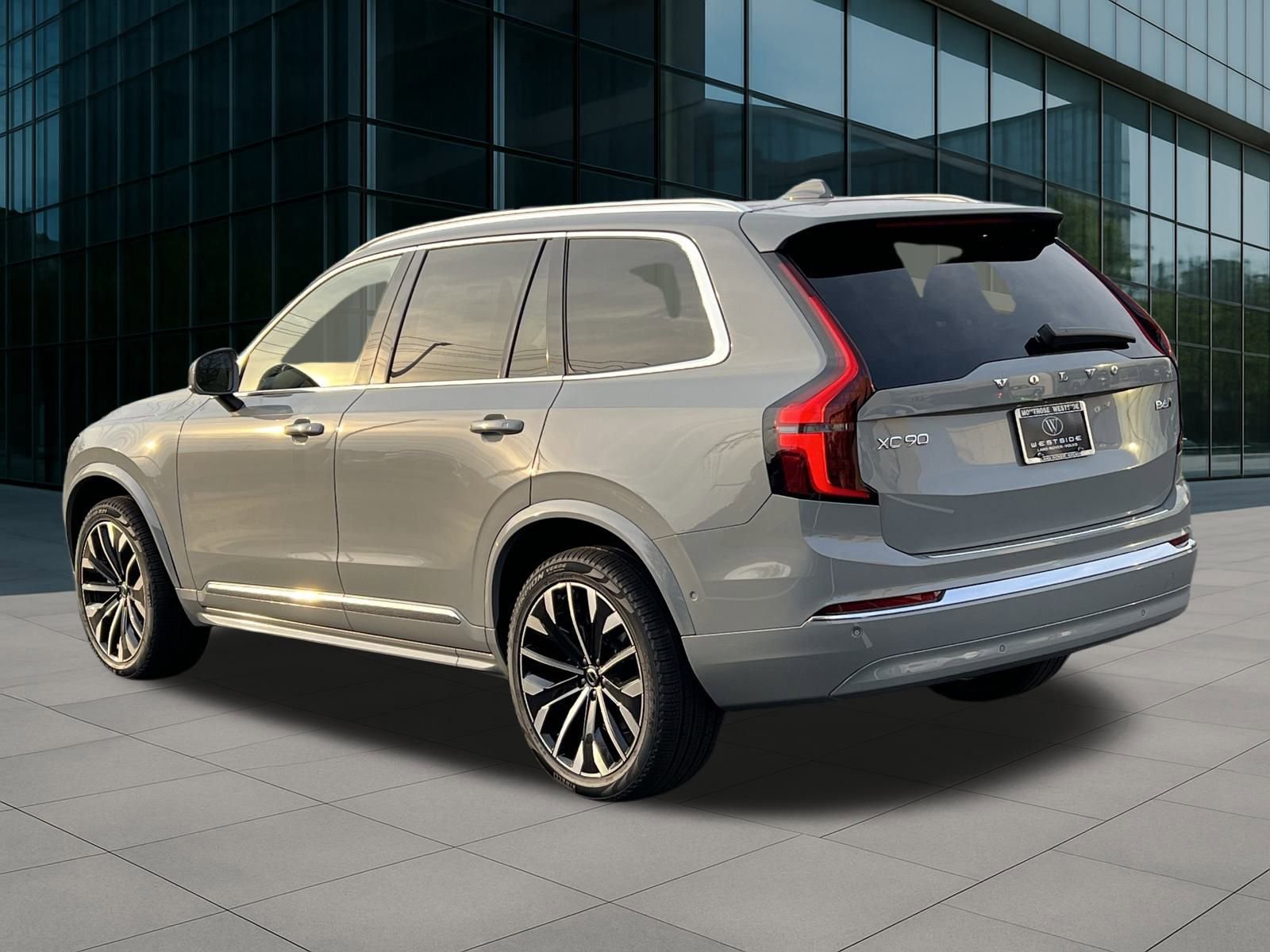 New 2026 Volvo XC90 B6 Ultra image 3