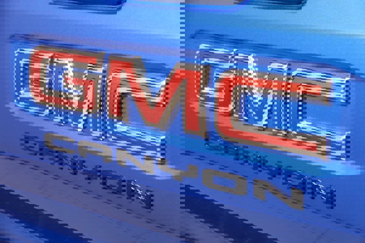 Used 2023 GMC Canyon Elevation w/ Convenience Package image 62