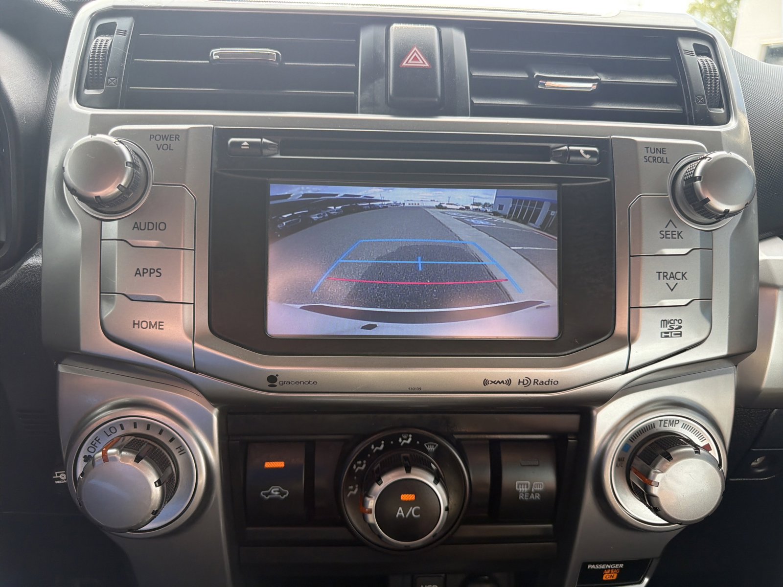 Used 2018 Toyota 4Runner SR5 Premium AWD/4WD image 16
