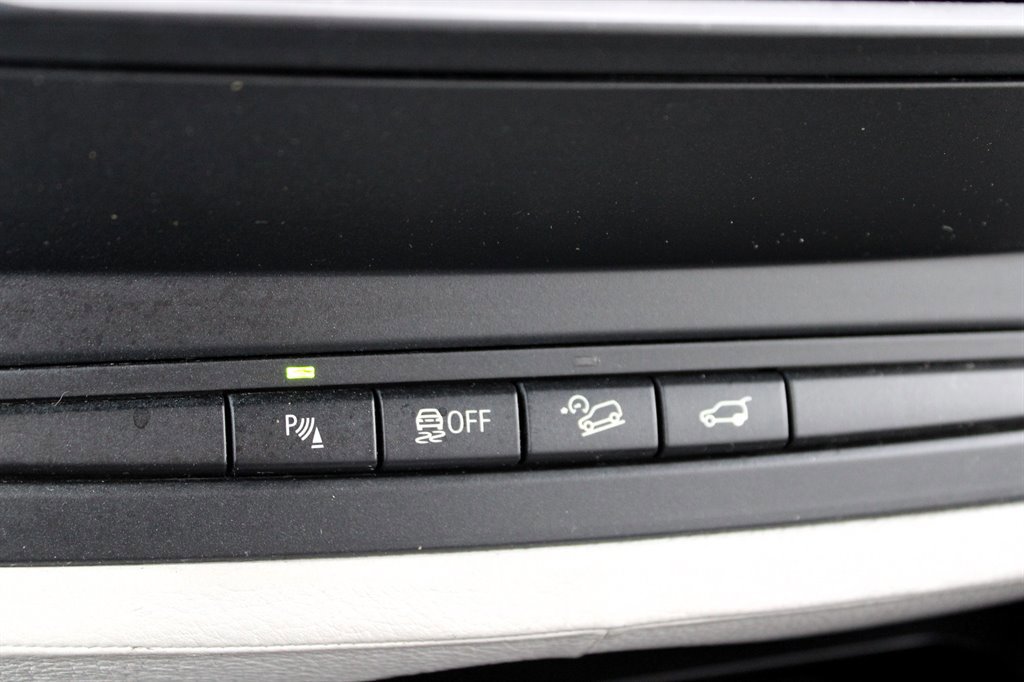 Used 2010 BMW X5 M image 31