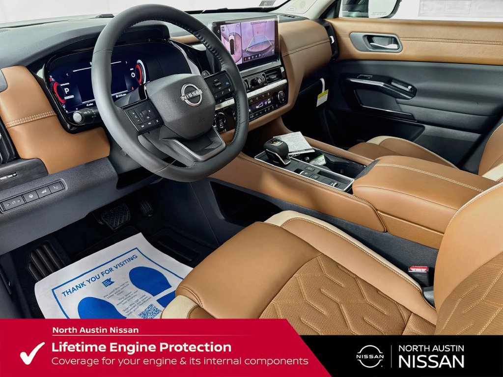 New 2026 Nissan Pathfinder Platinum FWD image 10