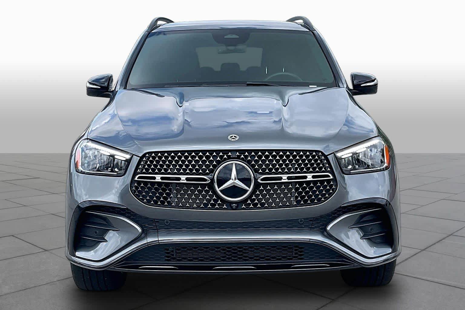 Used 2024 Mercedes-Benz GLE 350 4MATIC image 4