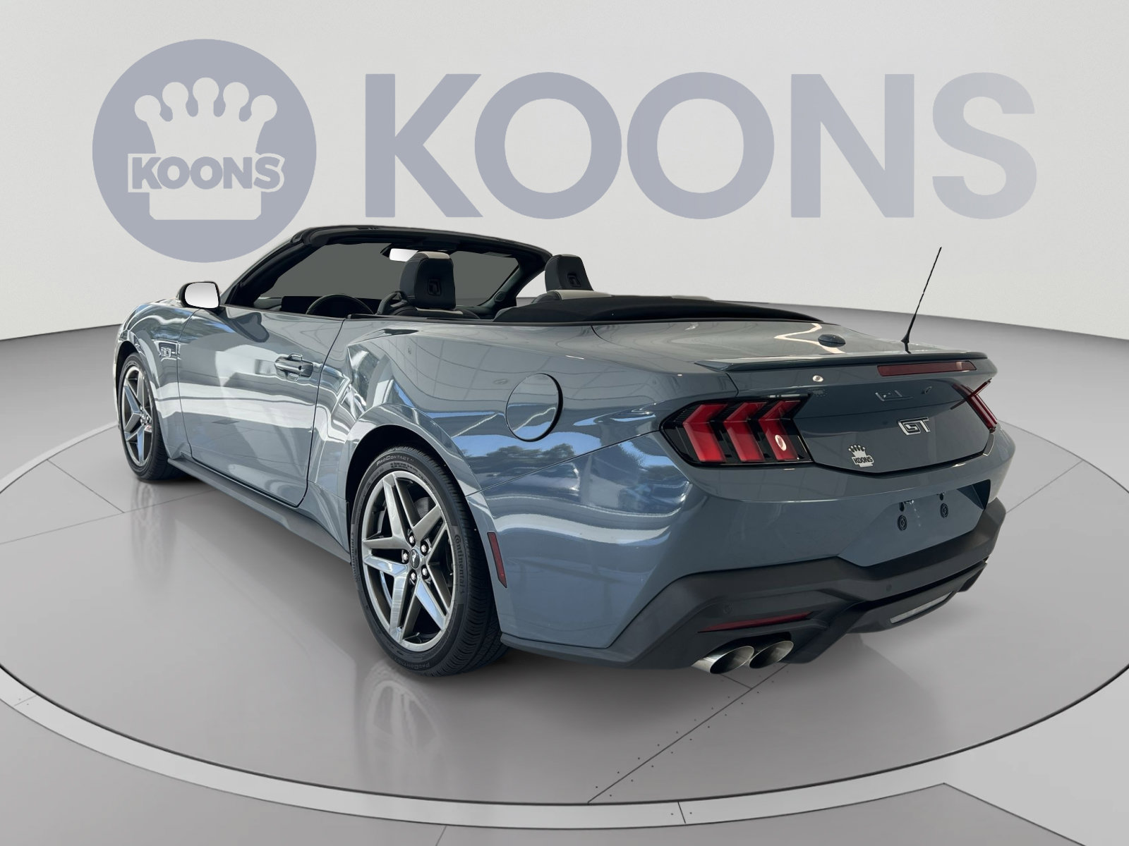 Used 2025 Ford Mustang GT Premium RWD image 4