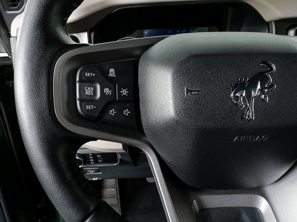 Used 2023 Ford Bronco Wildtrak image 9