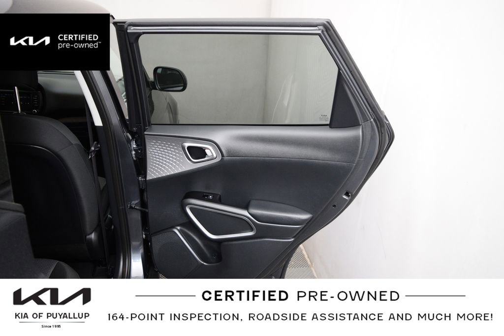 Certified 2025 Kia Soul LX FWD image 14