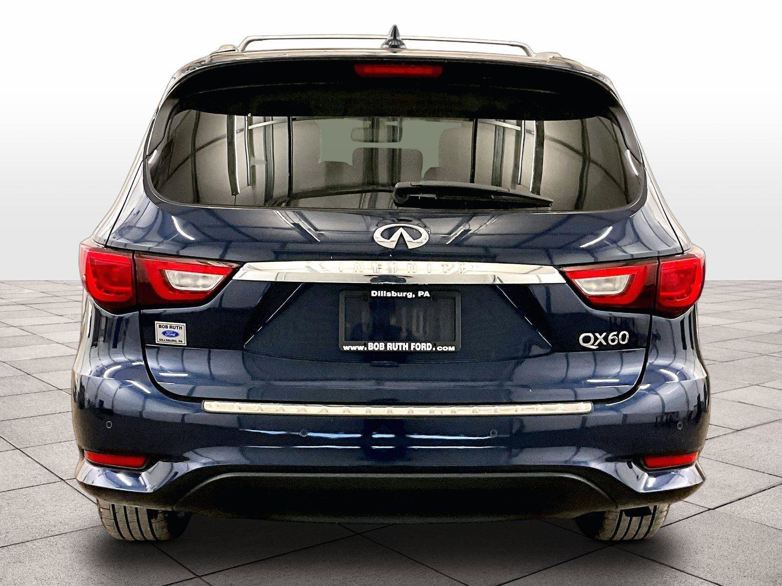 Used 2017 INFINITI QX60 Luxe w/ Deluxe Technology Package AWD/4WD image 5