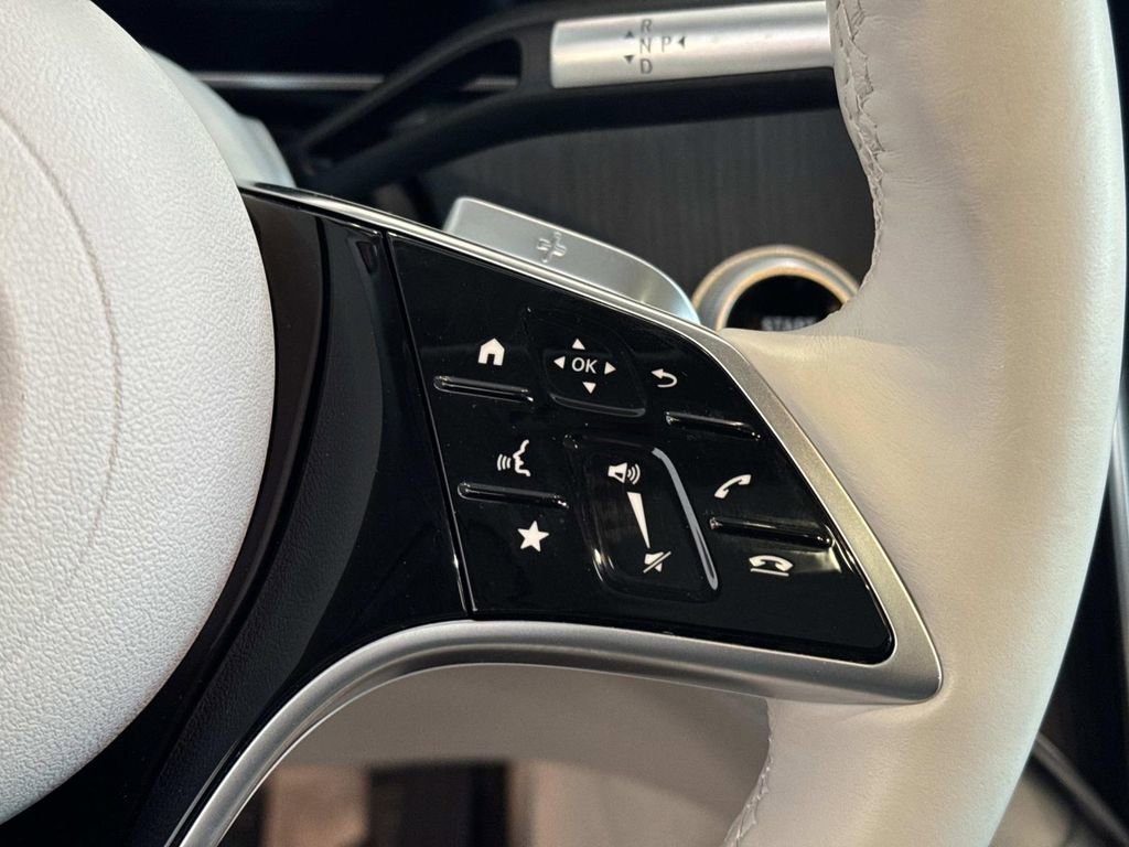 Used 2023 Mercedes-Benz EQS 450+ SUV image 24