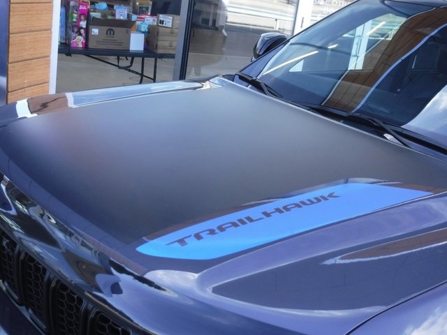 Used 2023 Jeep Grand Cherokee Trailhawk w/ Luxury Tech Group III image 7