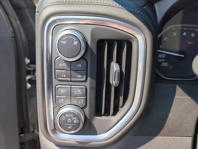 Used 2019 GMC Sierra 1500 SLT w/ SLT Premium Plus Package AWD/4WD image 14