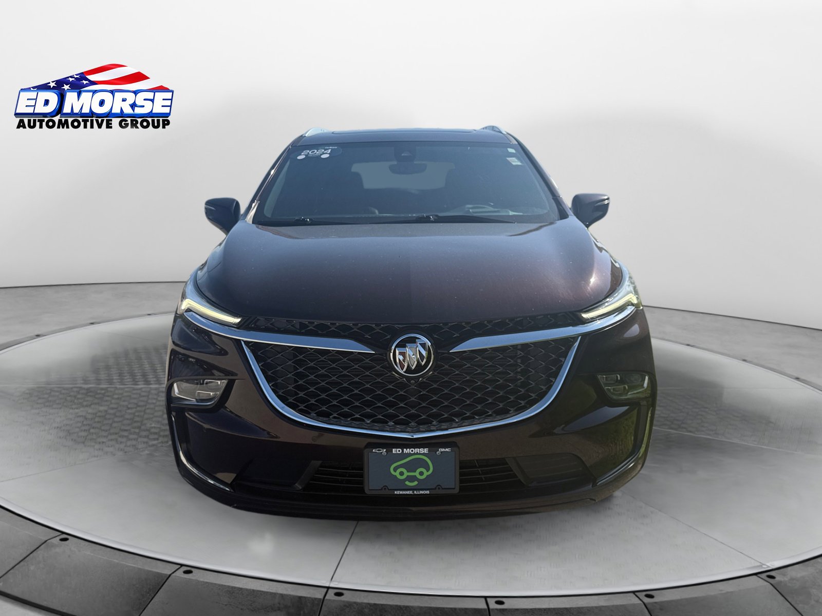 Used 2024 Buick Enclave Avenir w/ Avenir Technology Package AWD/4WD image 8