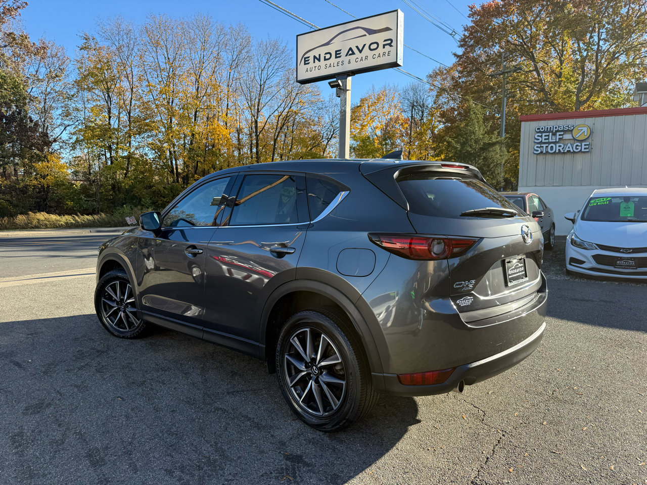 Used 2017 MAZDA CX-5 Grand Touring image 4